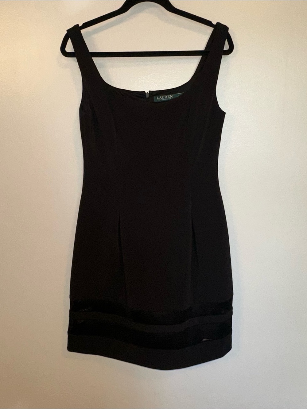Lauren Ralph Lauren Black Sheath Dress Size 10 Mesh Hem Sleeveless LBD
